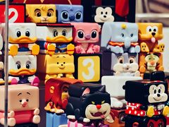 -泡泡玛特POPMART(上海环球港店)