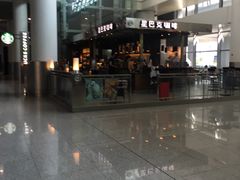 门面-星巴克(西安机场1店T3到达店)