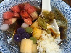 -宽窄巷成都菜(青岛路万达广场店)