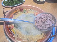 -洱火云南酸菜牛肉火锅(石景山当代商城店)