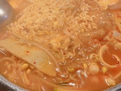 部队火锅-咕咕站韩国料理(紫金港店)