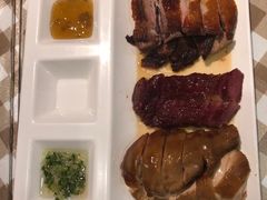 -新大咀港式茶餐厅(宝山万达店)