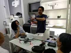 -DJI大疆专营店(1933购物中心店)
