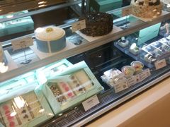 -绿姿鲜奶烘焙(新城花园店)