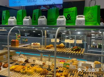 新开的这家面包店好可爱