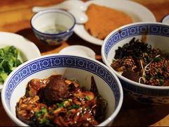 -沪西老弄堂面馆(定西路店)