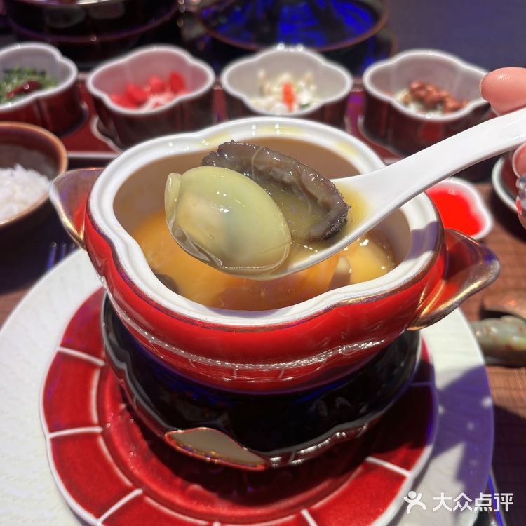 一秒穿越紫禁城！御仙都皇家菜超赞
