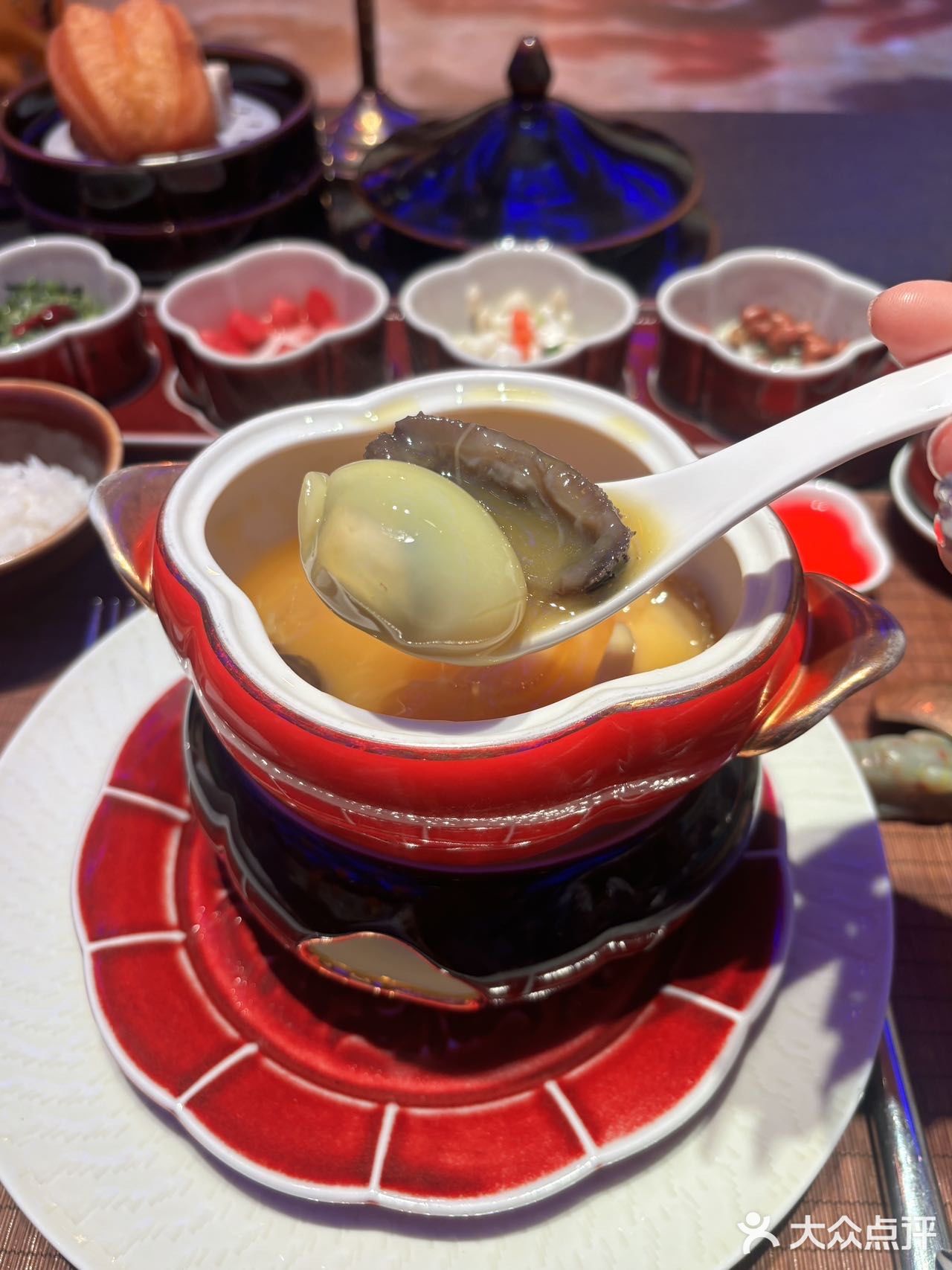 一秒穿越紫禁城！御仙都皇家菜超赞
