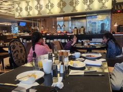 -圣丰索菲特·2 On 988 Café 自助餐厅