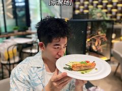 -théATRE茶聚场·餐厅(环球金融中心店)