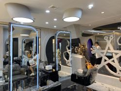 -TOP HAIR SALON