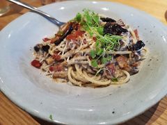 -MOMENTI手工意面(晶耀前滩店)