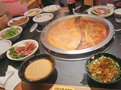 -沸炉重庆老火锅(军事博物馆店)