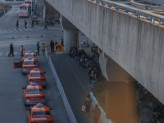 -沈杜公路站P+R停车场