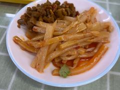 -红鼻子桂林米粉(金唐新光界店)