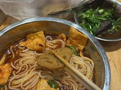 -柳州肥姨妈大骨螺蛳粉(万达中心店)