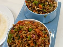 黑红三剁双拼-蝴蝶泉宾馆-中餐厅