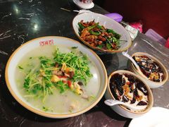-陆小凤四川料理(北京路店)