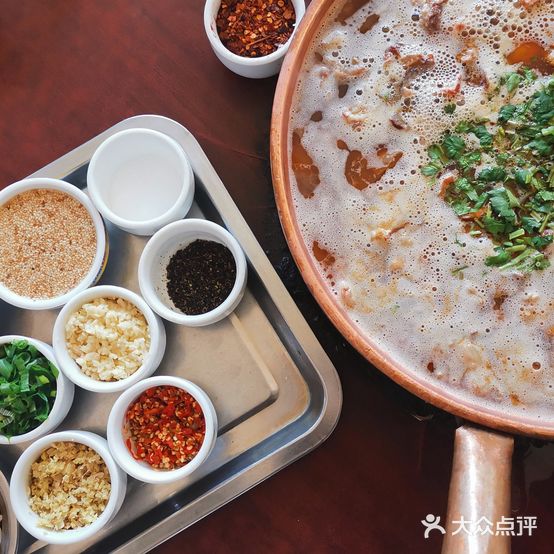 腾益清真铜瓢牛肉馆