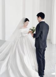 -金夫人婚纱摄影(华南店)