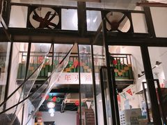 门面-周幺妹重庆老火锅(银泰城总店)