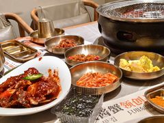 -草家酱蟹炭火烤肉店(珲春南路一店)