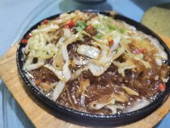 -新一家农家菜(华景新城店)