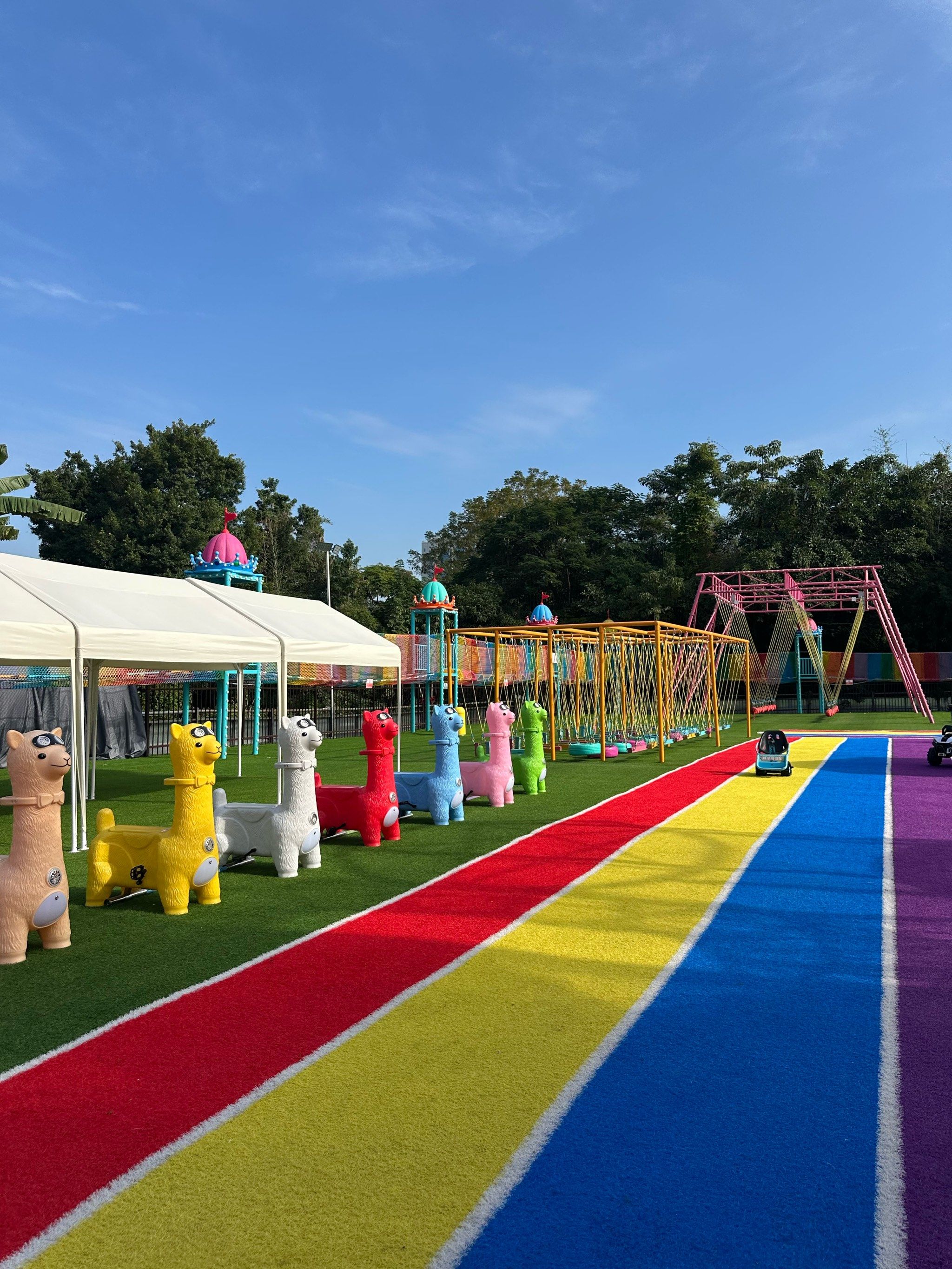 彩虹天地小孩子乐园