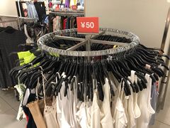 -H&M(华润万象城店)