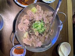-肖四女乐山跷脚牛肉(南汇大学城生活广场店)