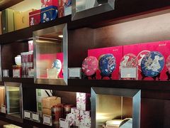 -七彩云南庆沣祥茶庄(金融街店)