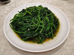 蒜蓉炒番薯叶-巫记鸡饭店