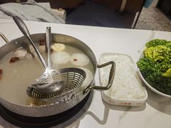 -八合里潮汕鲜牛肉火锅(上海汇智广场店)