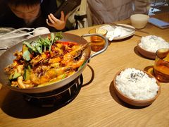 -纳鲁孜·新疆特色餐厅(上海悦荟广场店)