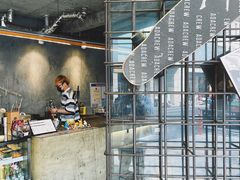 -BE NORMAL CAFE(霞溪路店)