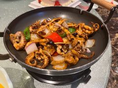 -新天明砂锅鱼头煲