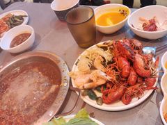 -黑金·寻焰自助百汇·烤肉·火锅(中街店)