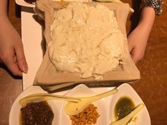 -95号酱骨·一块豆腐(展春园西路店)
