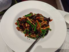 酱爆玉菇鸡枞菌-上海宝华喜来登酒店·采悦轩中餐厅