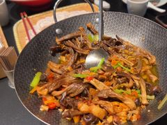 -状元人家·公园别墅衡东土菜(溪悦荟店)