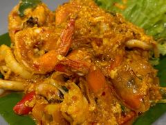 咖喱鸡蛋海鲜-Pakorn's Kitchen