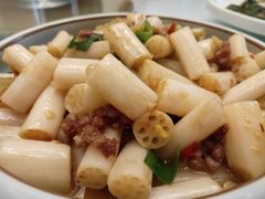 酸辣藕尖-荷庭·精致湘菜(华强北九方店)