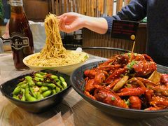 -巴厘龙虾·榜首油焖大虾(音乐学院·沿江酒馆店)