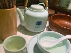 餐具摆设-大榕树下顺德菜(融创茂店)