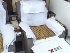 -郑远元专业修脚房(昌里东路店)