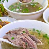 西安城墙下🈶️点东西，