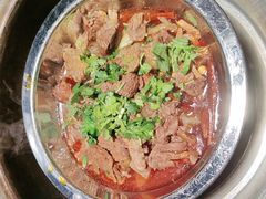 -大众跷脚牛肉馆·非遗传承单位(峨眉山店)
