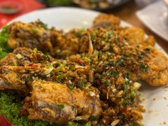 -大树下海鲜饭店