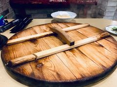 -万里闯关东铁锅炖菜馆(高新旗舰店)