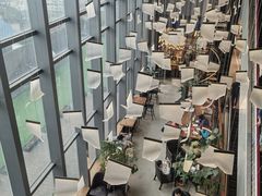 -半山书局(新世纪商城店)